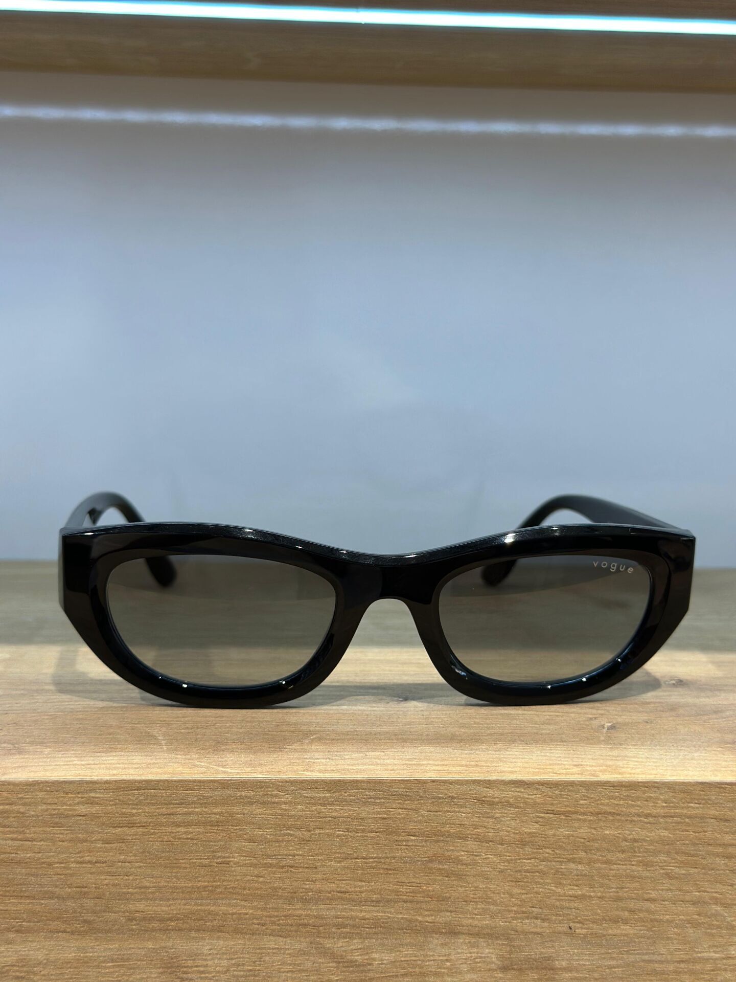 VOGUE 56 16 W 44 GÜNEŞ GÖZLÜĞÜ